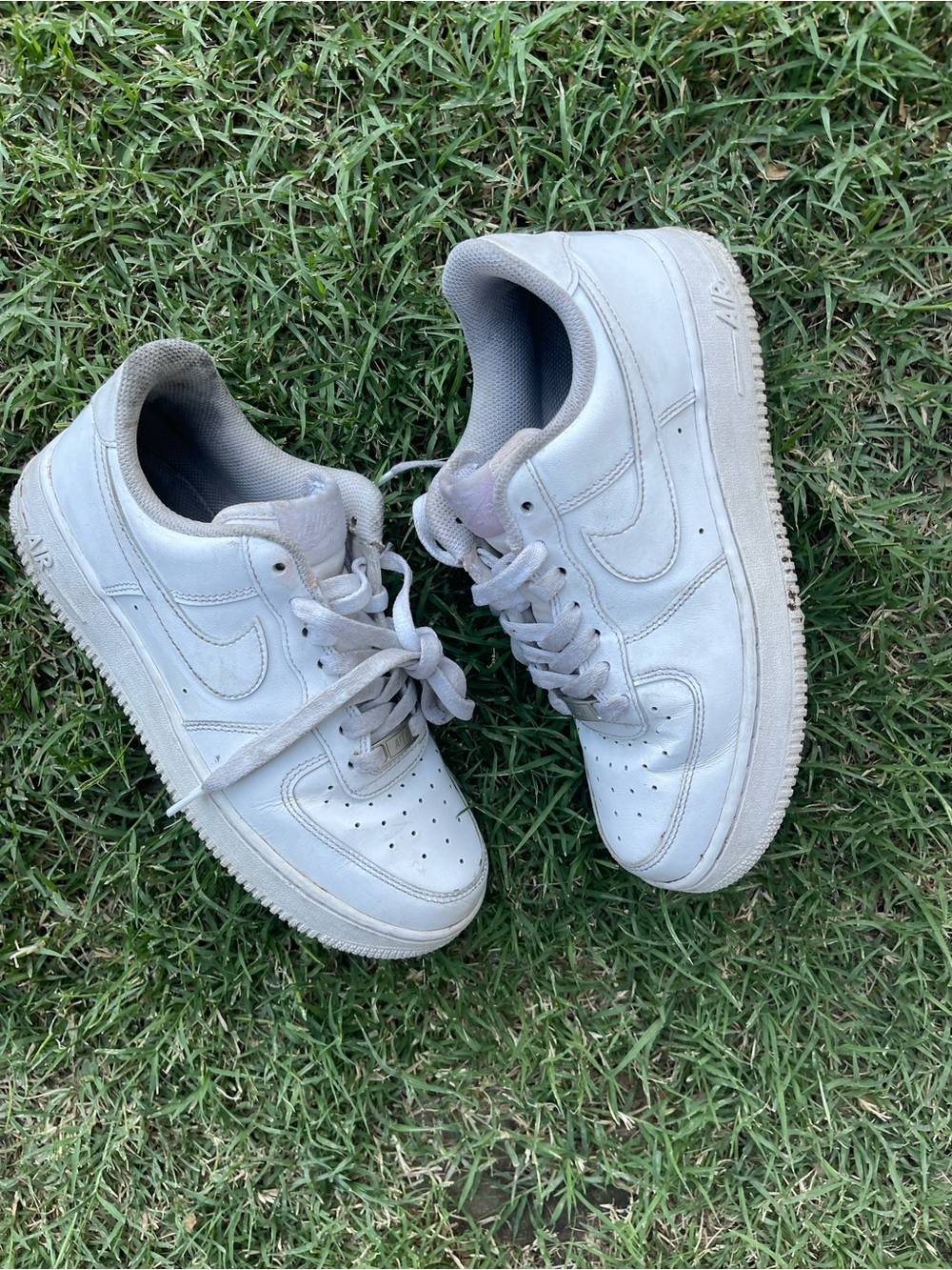 Nike' White Low-Top Sneakers
